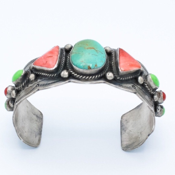 Vintage Turquoise, Shell, Gaspeite Cuff OP0120 - Picture 3 of 6